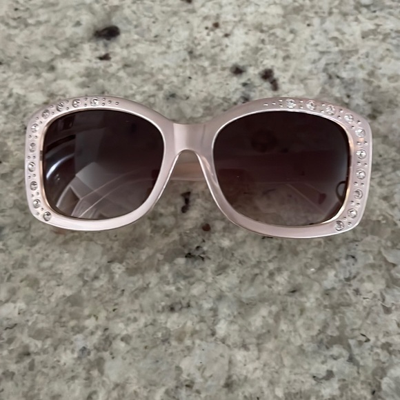 H&M Rhinestone Sunglasses - Picture 1 of 3
